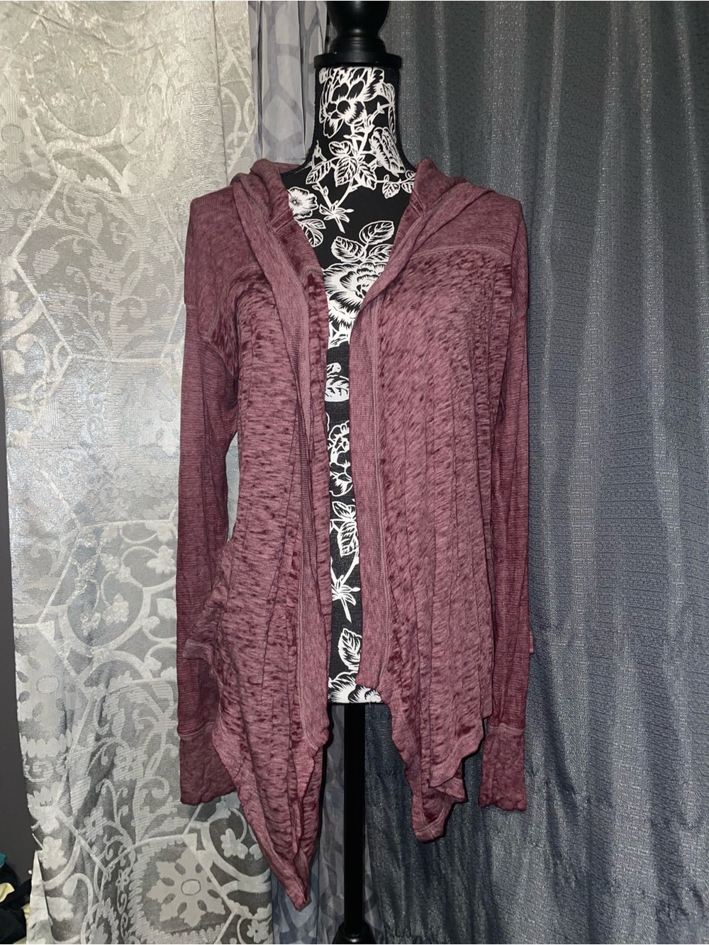 American Eagle Outfitters lightweight Hooded Open-Front Cardigan - Mauve Plum L